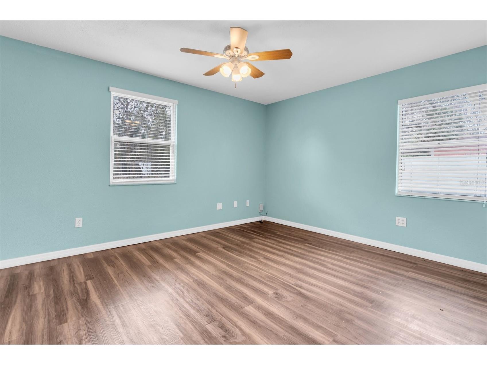 1712 N Club Court Tampa FL 33612 TB8474939 image18