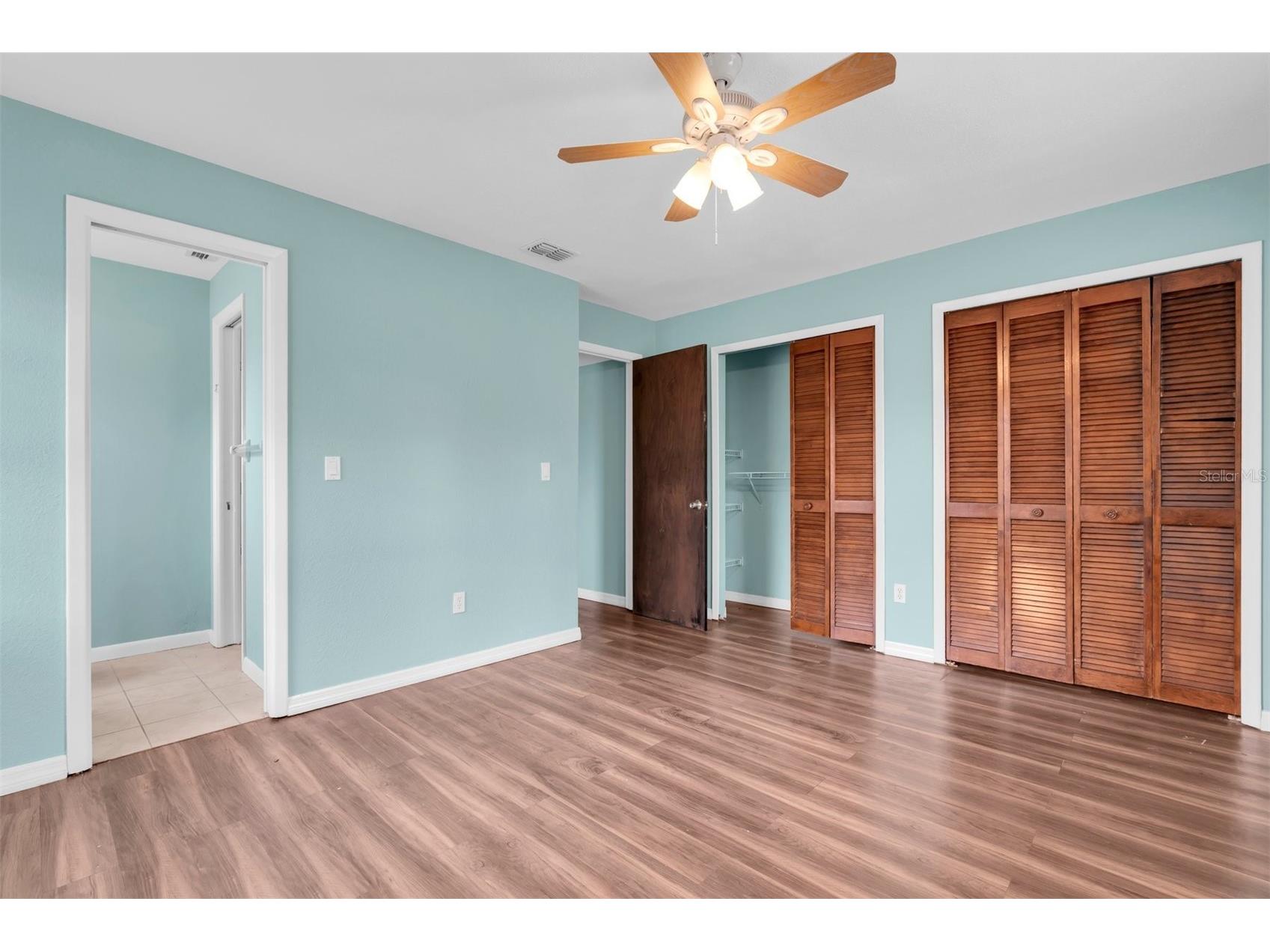 1712 N Club Court Tampa FL 33612 TB8474939 image20