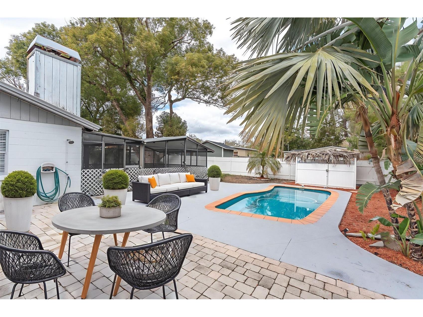 1712 N Club Court Tampa FL 33612 TB8474939 image3