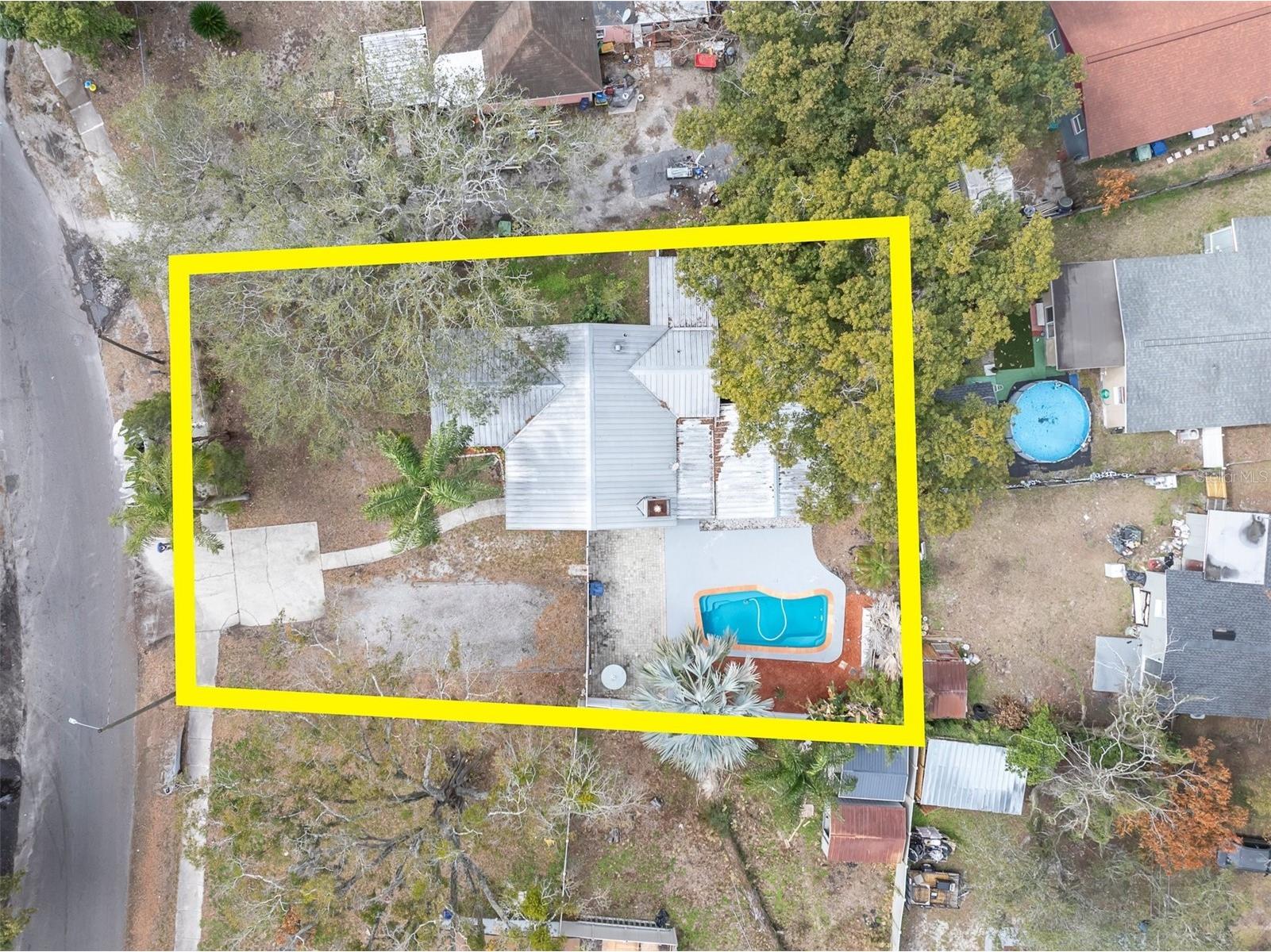 1712 N Club Court Tampa FL 33612 TB8474939 image42