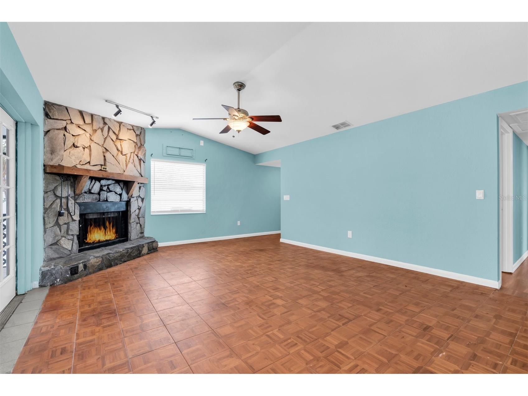 1712 N Club Court Tampa FL 33612 TB8474939 image8