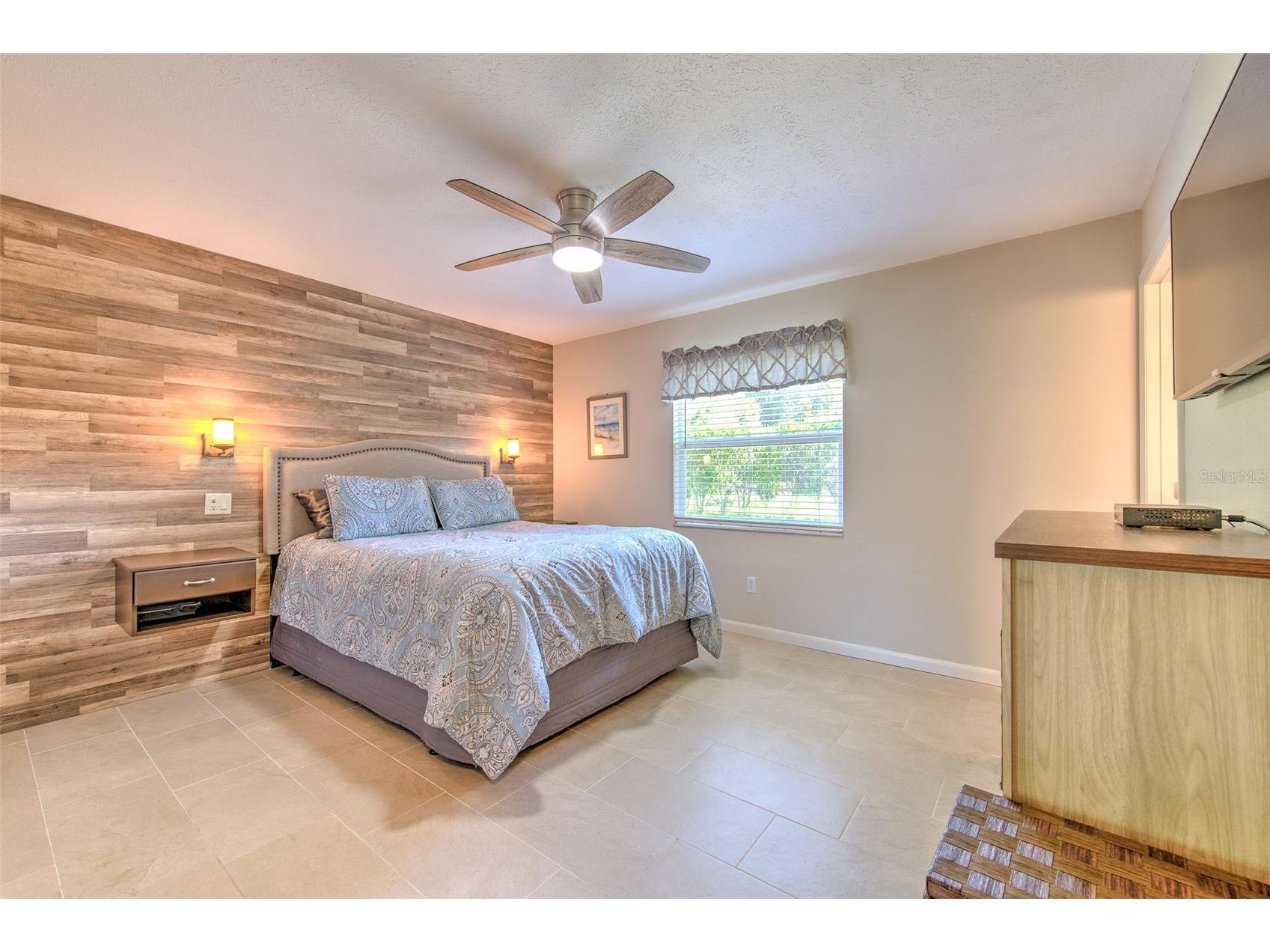 1712 Sakura Drive Valrico FL 33596 TB8526697 image14