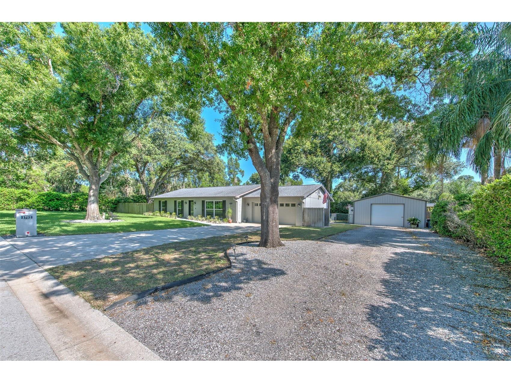 1712 Sakura Drive Valrico FL 33596 TB8526697 image3