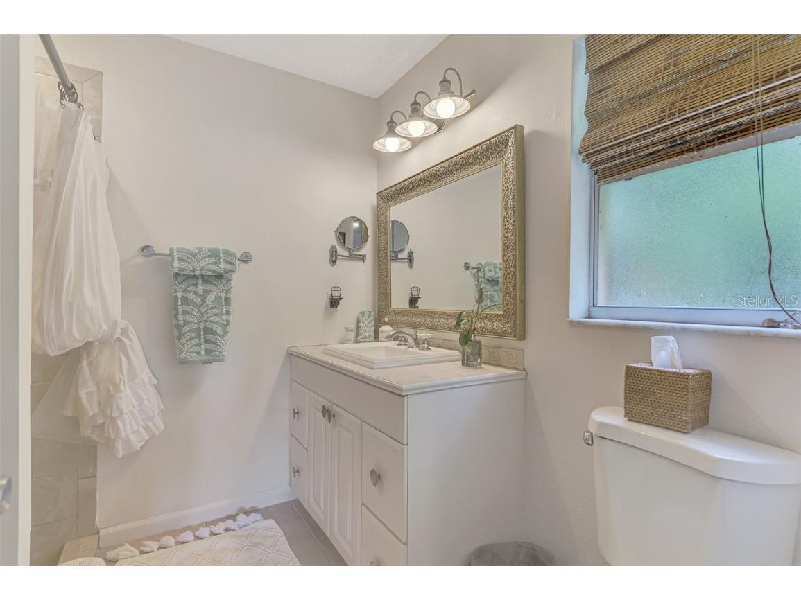 1712 Shell Drive Englewood FL 34223 A4662637 image41