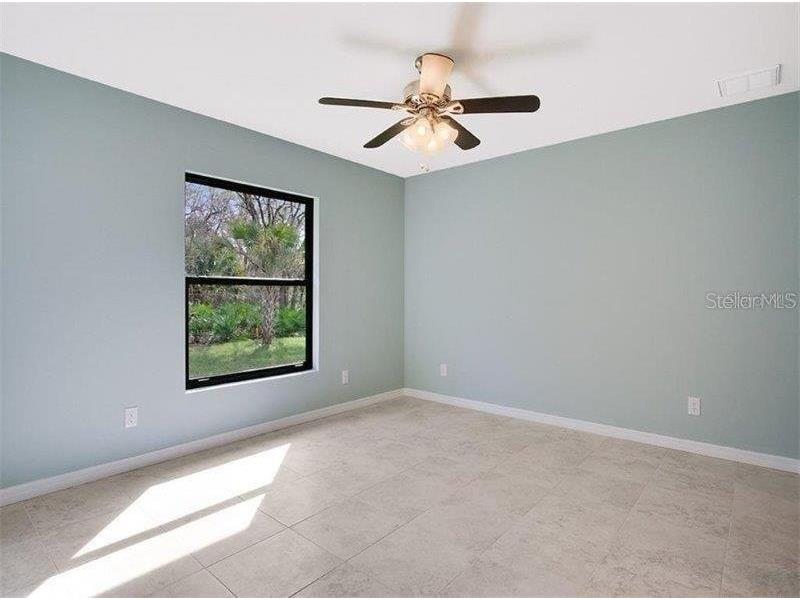 17121 Thompson Avenue Port Charlotte FL 33948 C7525566 image9