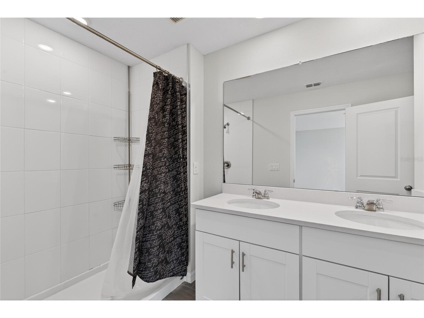17124 Blowfish Drive Nokomis FL 34275 A4686751 image15