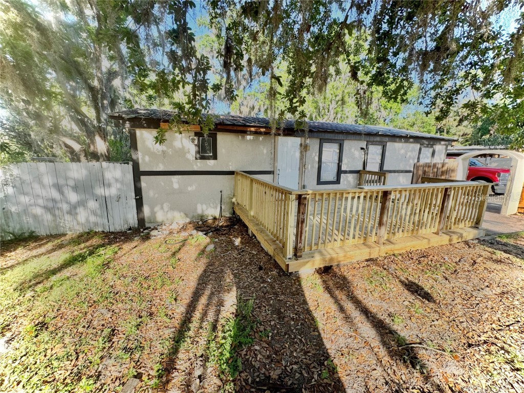 17125 Bay Avenue Montverde FL 34756 G5094323 image1