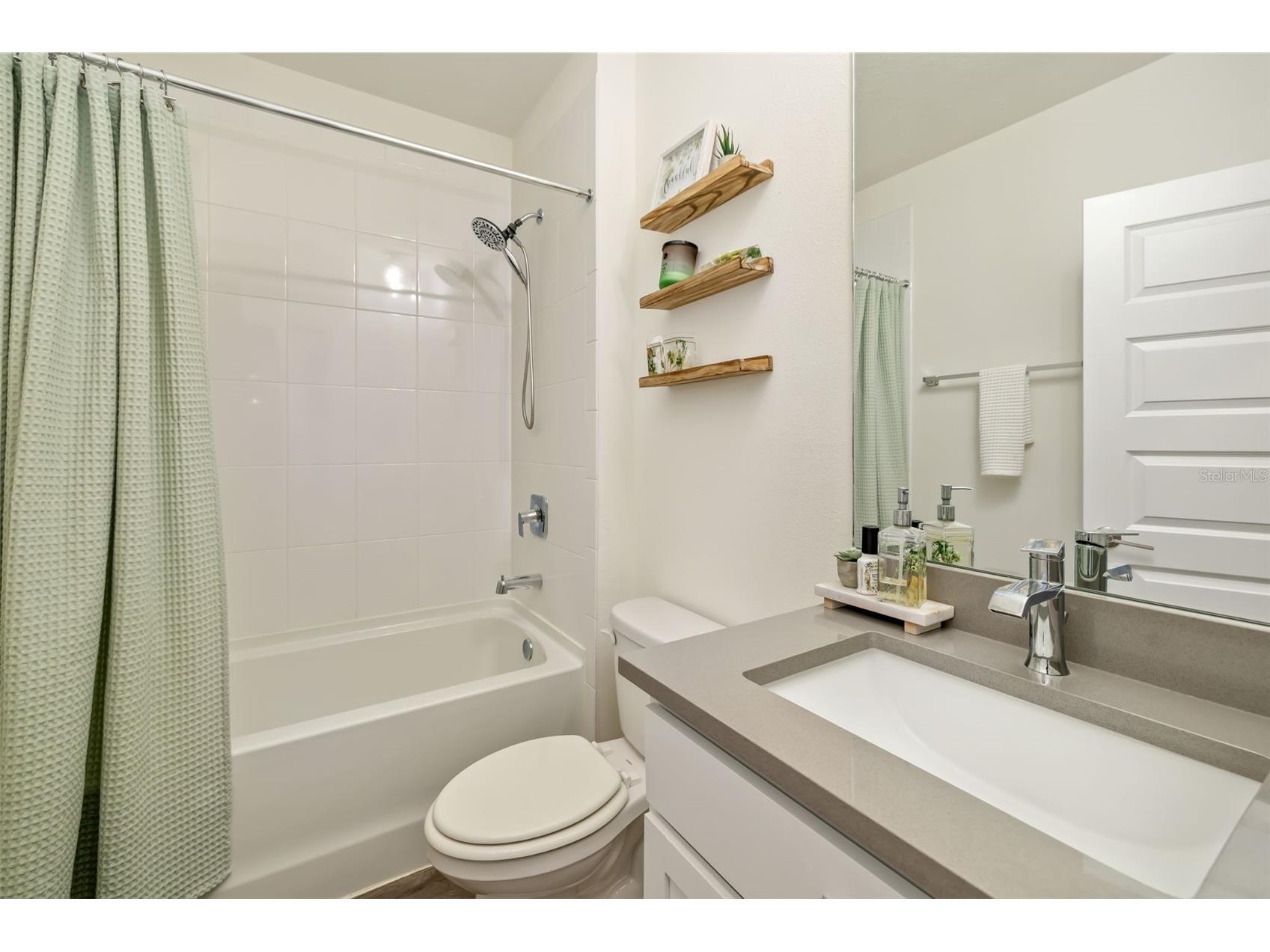 17127 Barnwood Place Bradenton FL 34211 A4683590 image20