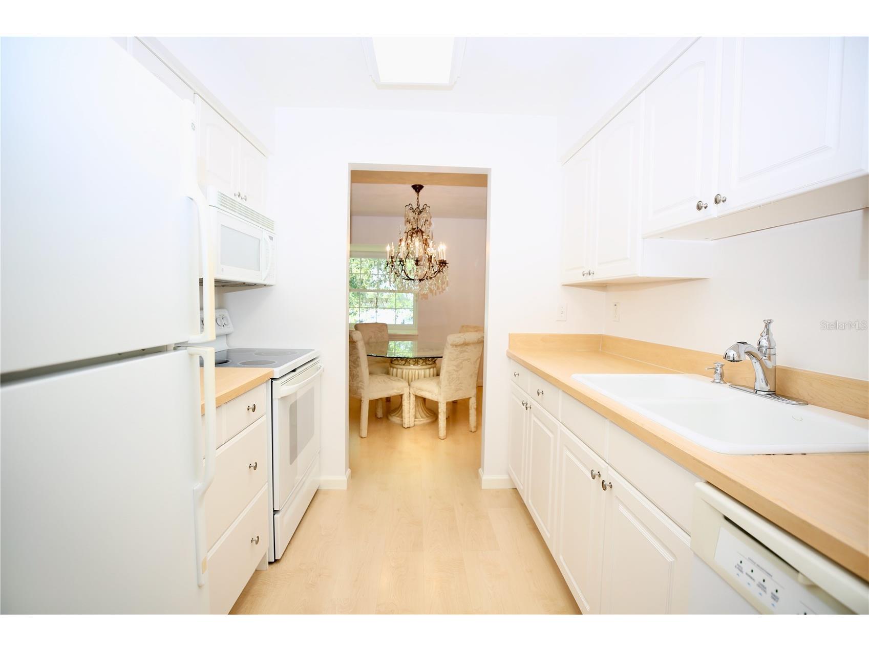1713 Belleair Forest Drive #C Belleair FL 33756 TB8487598 image8