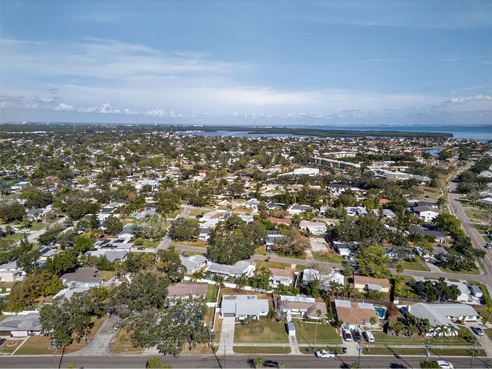 1713 Connecticut Avenue NE Saint Petersburg FL 33703 TB8452248 image25