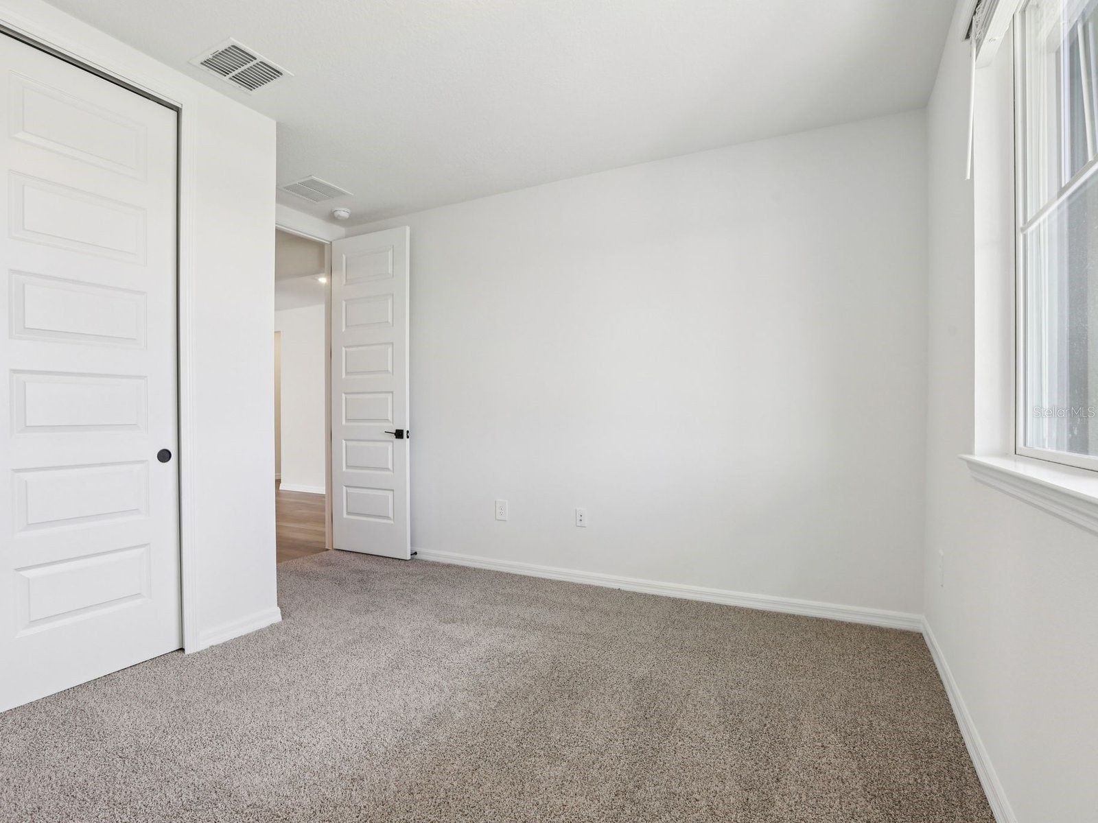 1713 Draughton Drive Zephyrhills FL 33541 TB8494703 image10