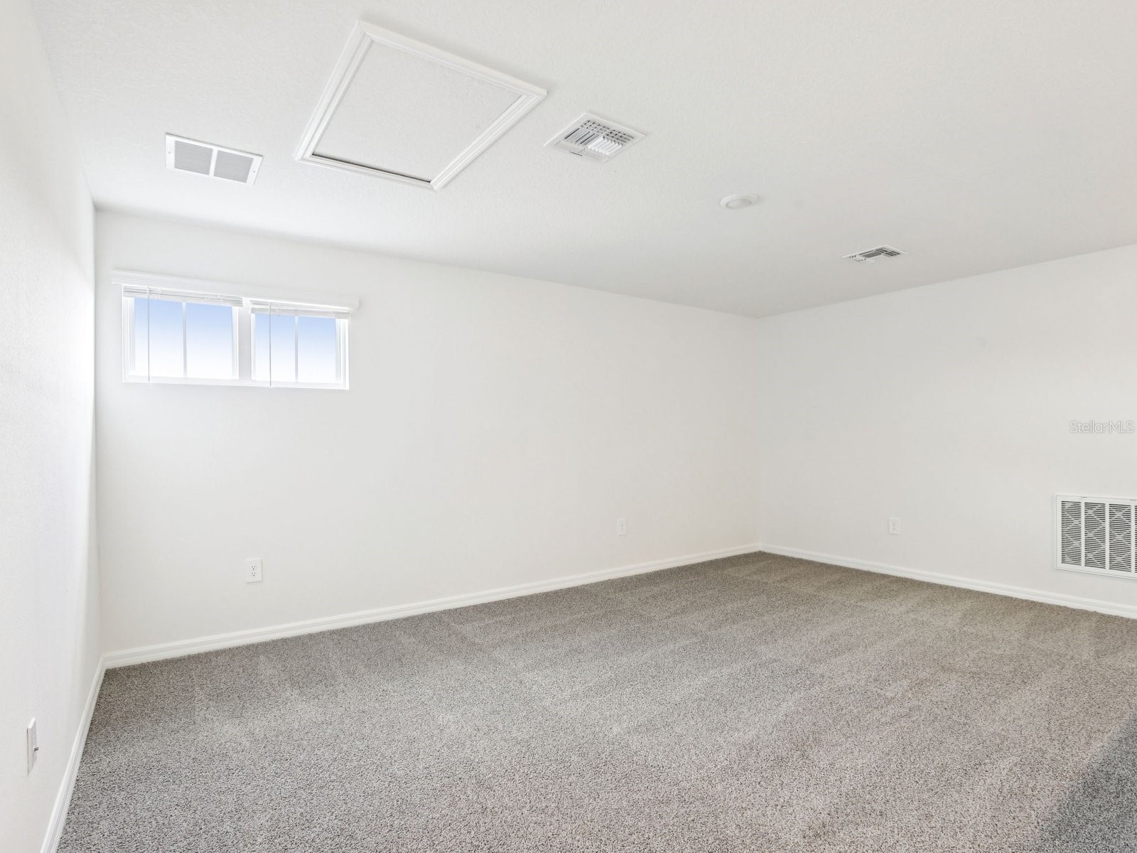 1713 Draughton Drive Zephyrhills FL 33541 TB8494703 image16