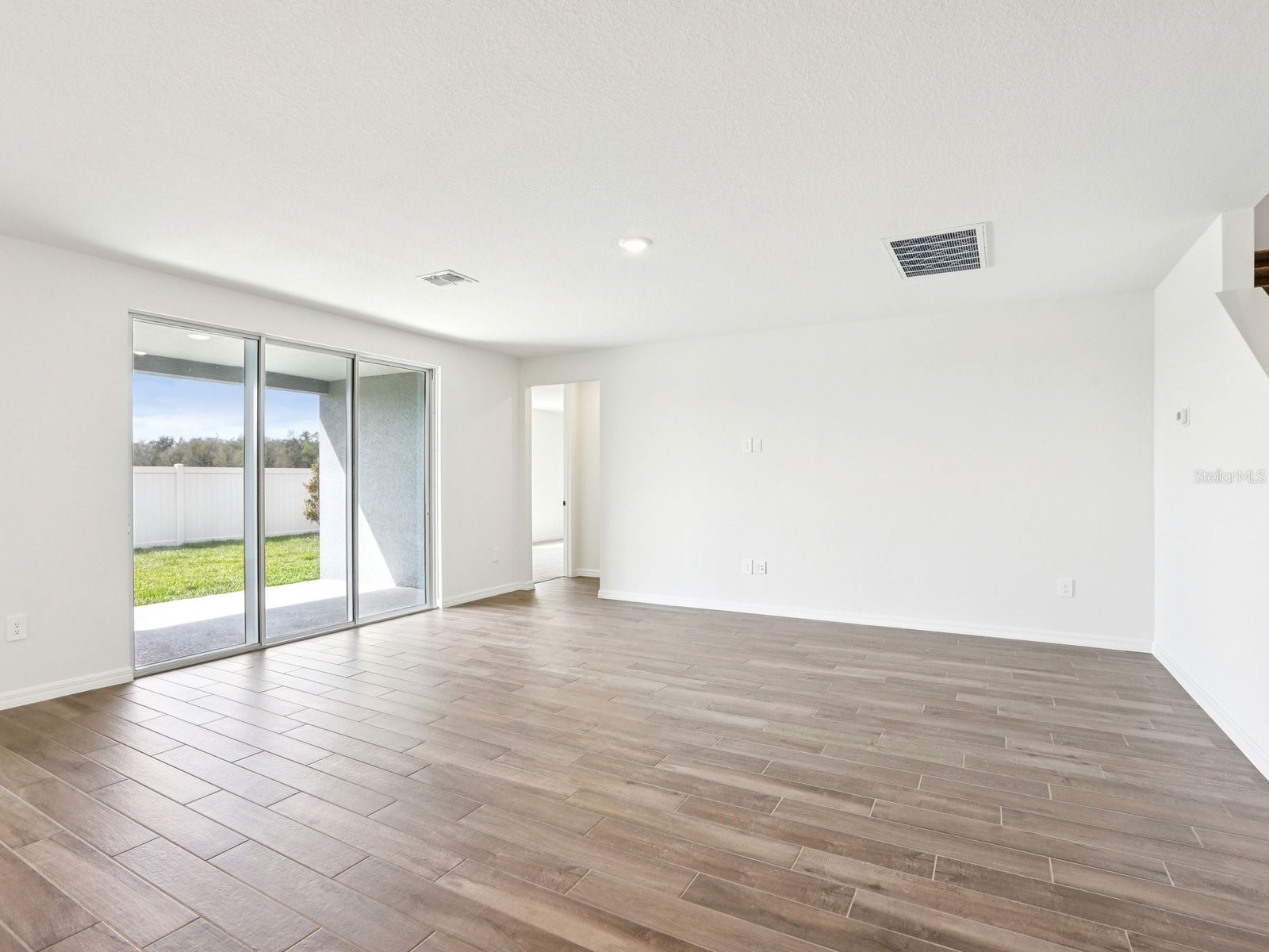 1713 Draughton Drive Zephyrhills FL 33541 TB8494703 image3
