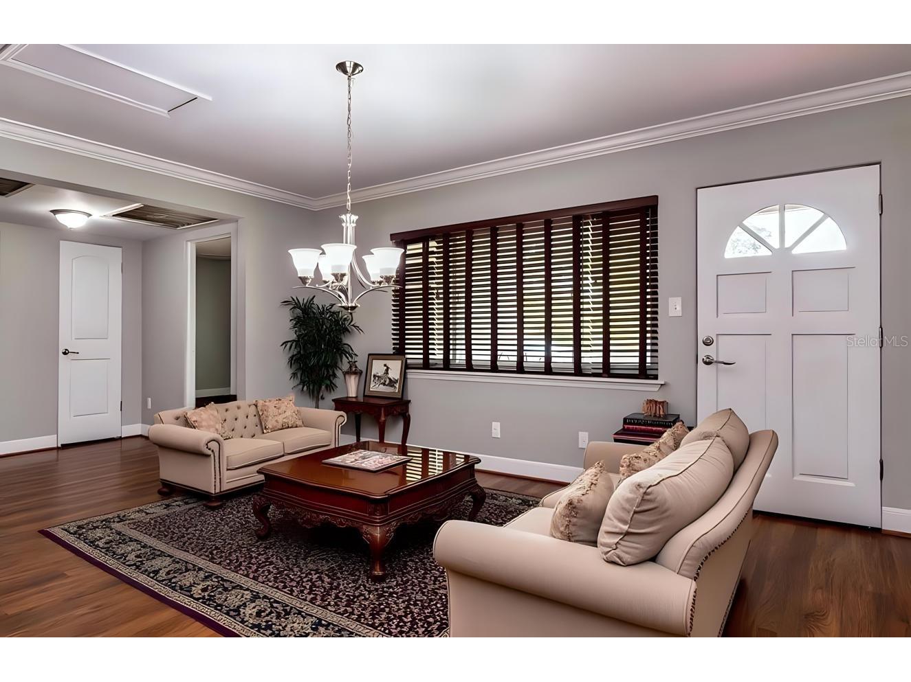 1713 Hourglass Drive Orlando FL 32806 O6354292 image6