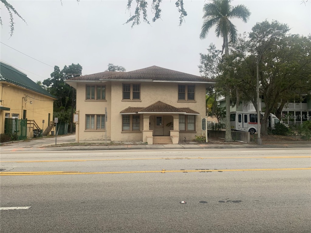 1713 Manatee Avenue W Bradenton FL 34205 T3355724 image1
