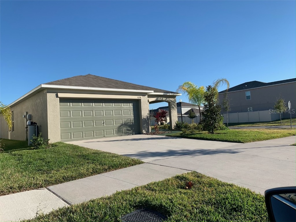 17134 Yellow Pine Street Wimauma FL 33598 S5089631 image1