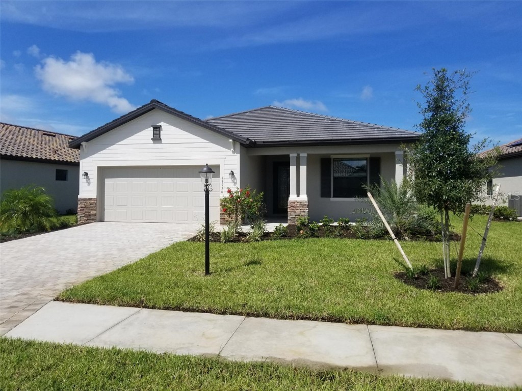 17136 Blue Ridge Place Lakewood Ranch FL 34211 A4560352 image1