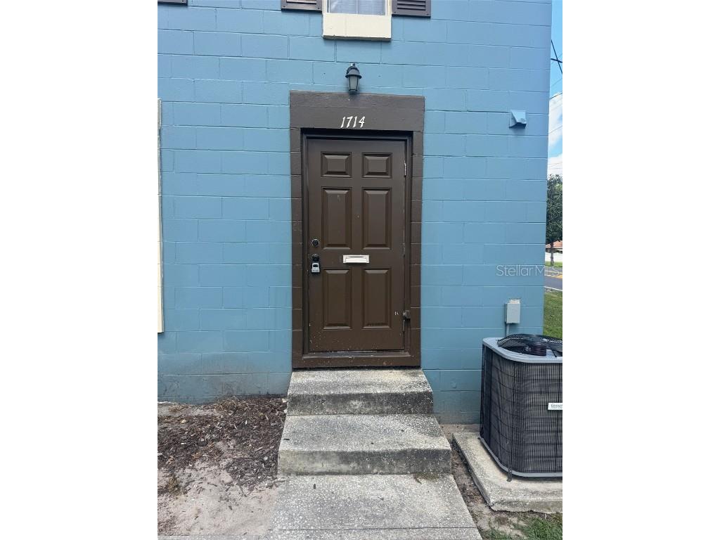 1714-1714 NE 3rd Street Ocala FL 34470 OM706534 image2