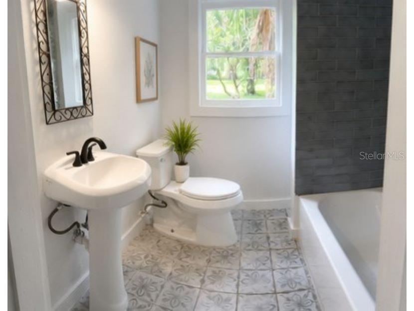 1714 2nd Avenue E Bradenton FL 34208 TB8505007 image4