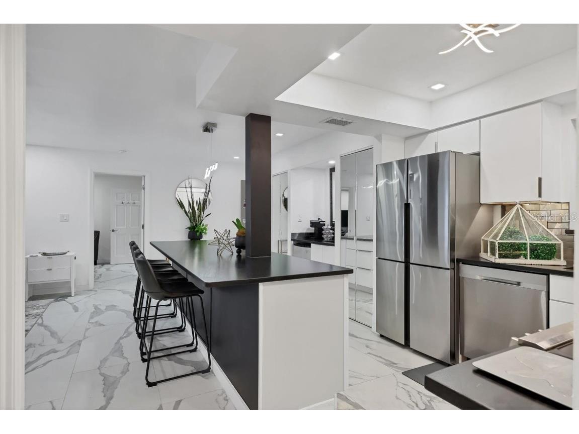 1714 69th Avenue W #B203 Bradenton FL 34207 - SARASOTA BAY ICW GULF OF MEX A4669160 image15