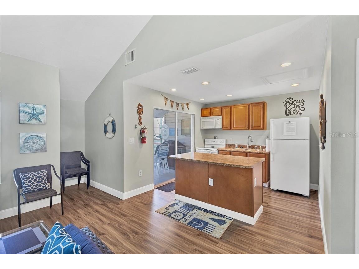 1714 69th Avenue W #B203 Bradenton FL 34207 - SARASOTA BAY ICW GULF OF MEX A4669160 image36