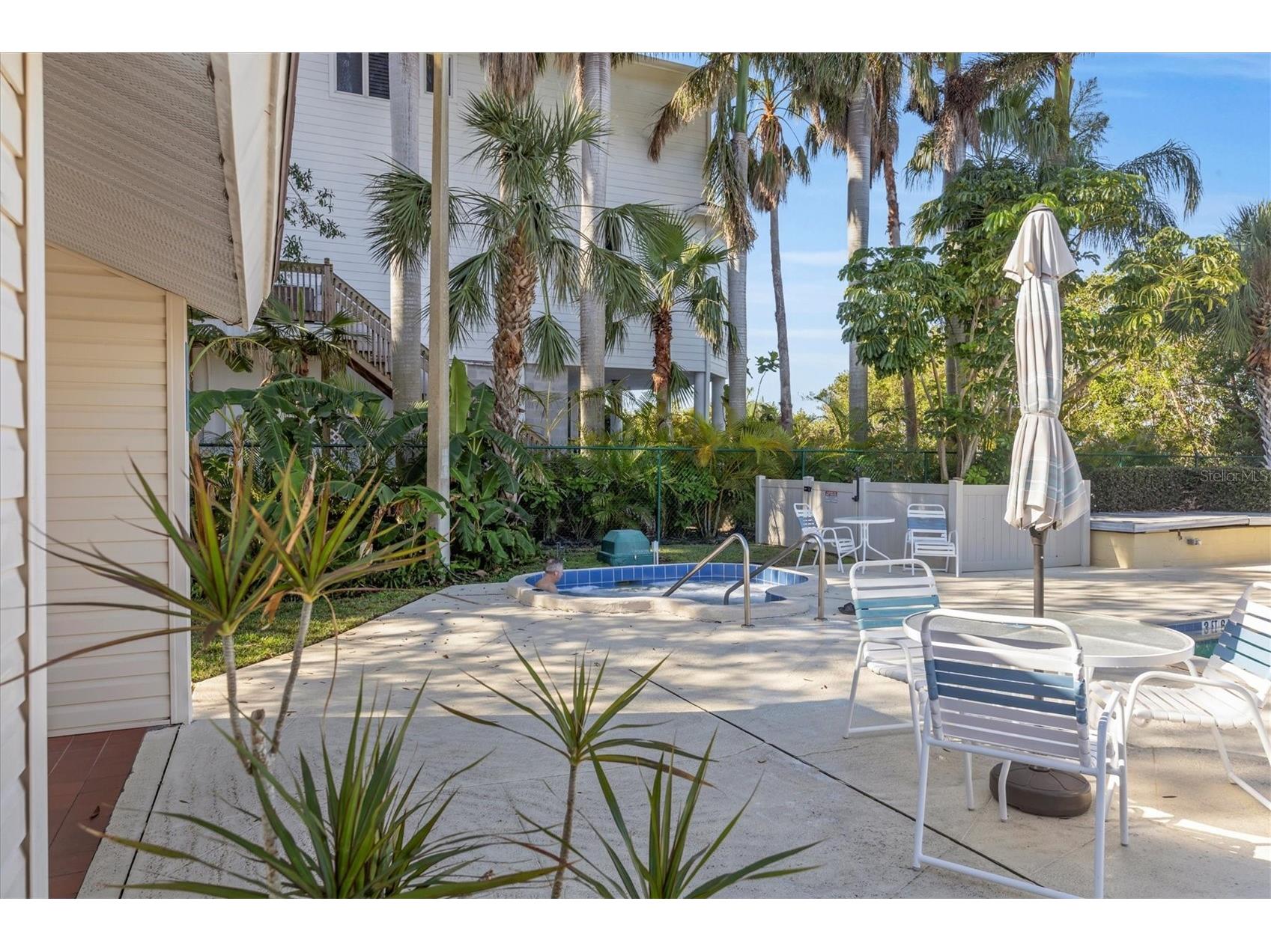 1714 69th Avenue W #B404 Bradenton FL 34207 A4677355 image32