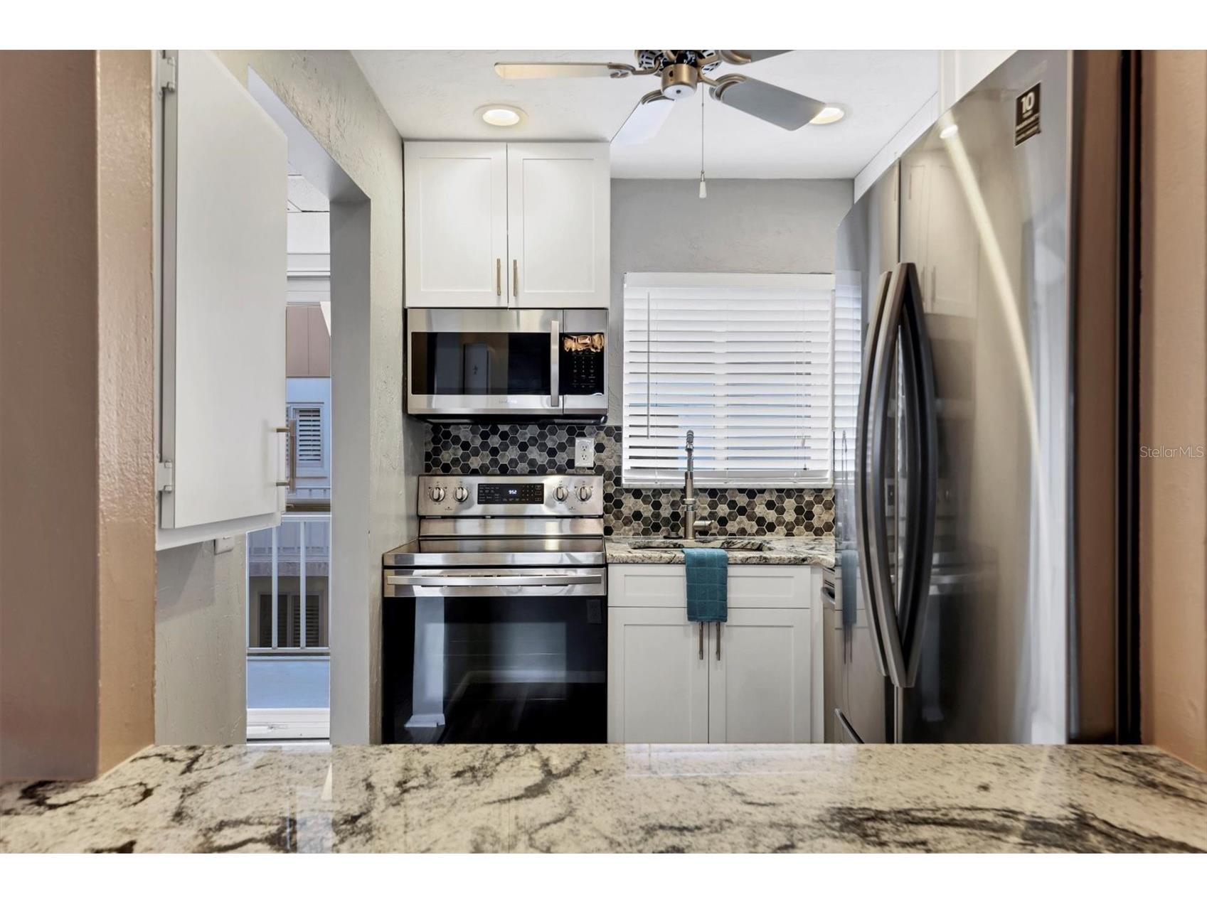 1714 69th Avenue W #B408 Bradenton FL 34207 A4678053 image17