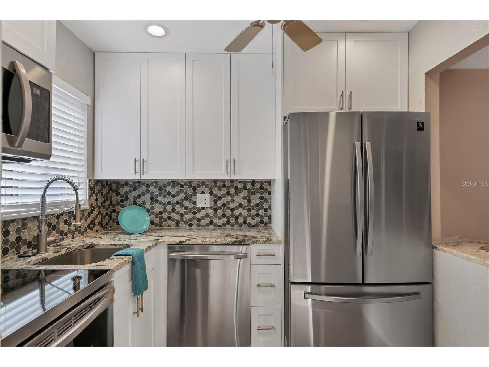 1714 69th Avenue W #B408 Bradenton FL 34207 A4678053 image19