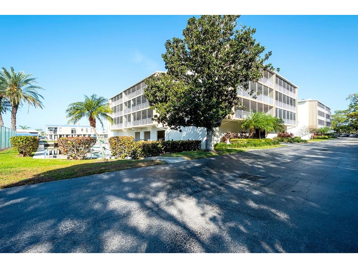 1714 69th Avenue W #C402 Bradenton FL 34207 A4562911 image1