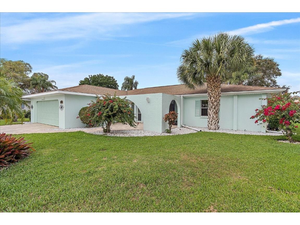 1714 Coral Sands Court Venice FL 34293 - CLAW LAKE N6119880 image1