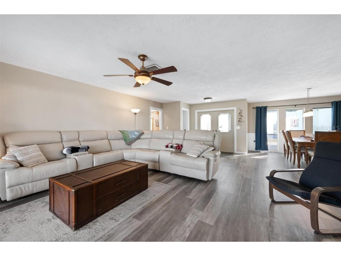 1714 Coral Sands Court Venice FL 34293 - CLAW LAKE N6141970 image11