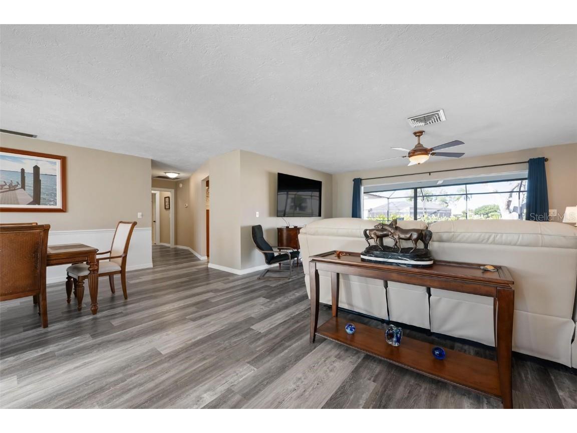 1714 Coral Sands Court Venice FL 34293 - CLAW LAKE N6141970 image6