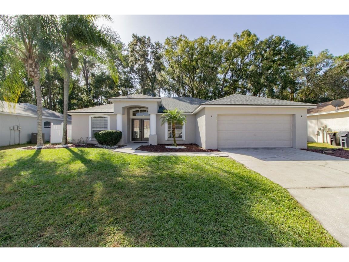 1714 Grey Fox Drive Lakeland FL 33810 L4942535 image1