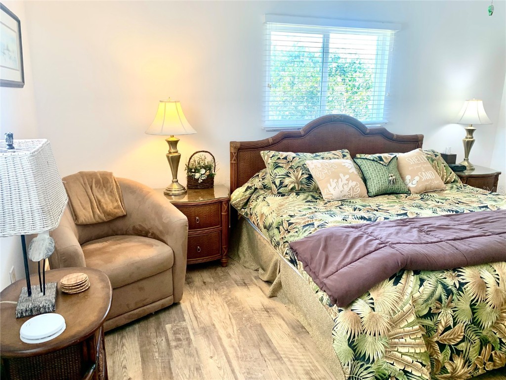 1714 Meadowood Street Sarasota FL 34231 A4624047 image17