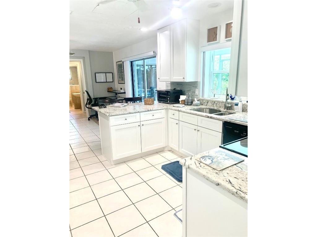 1714 Meadowood Street Sarasota FL 34231 A4624047 image21