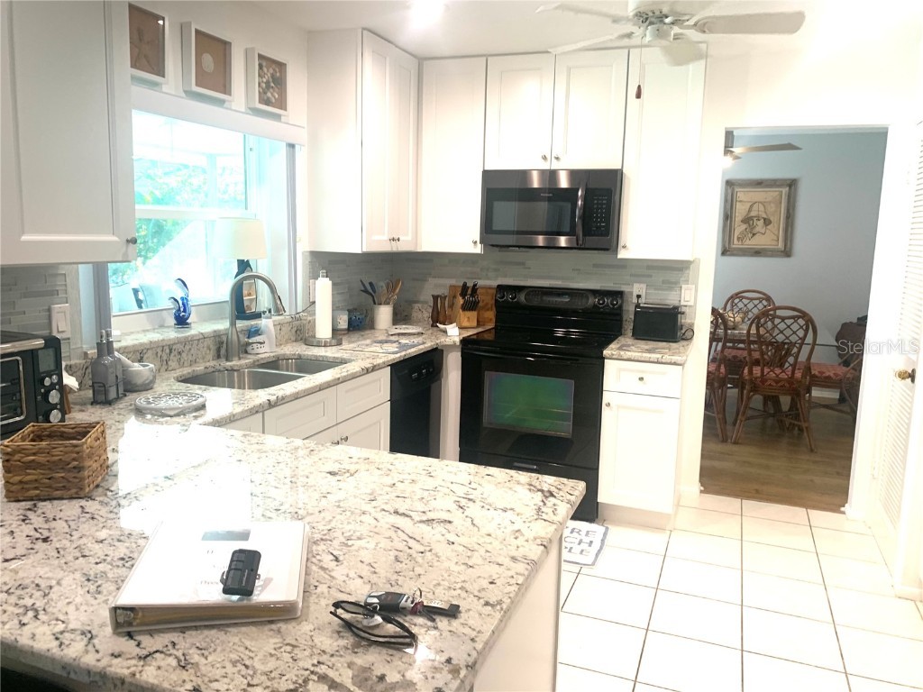 1714 Meadowood Street Sarasota FL 34231 A4624047 image22