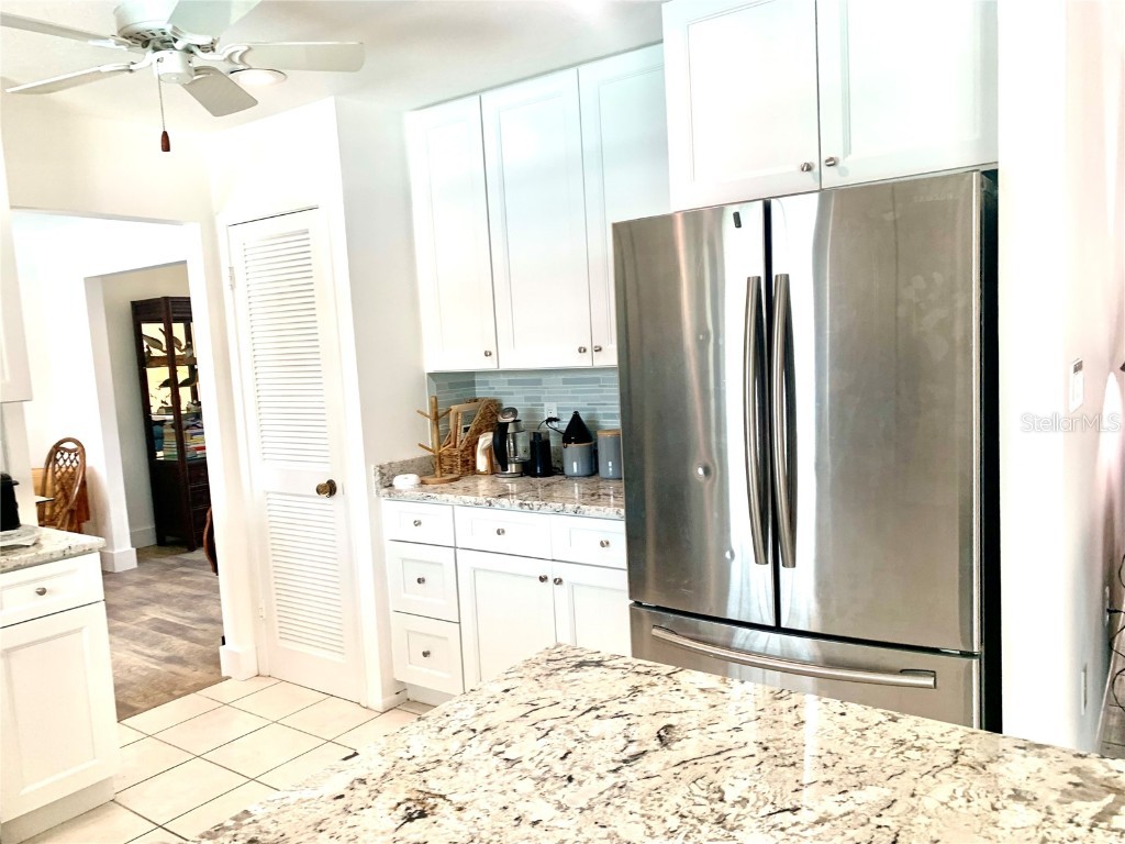 1714 Meadowood Street Sarasota FL 34231 A4624047 image37