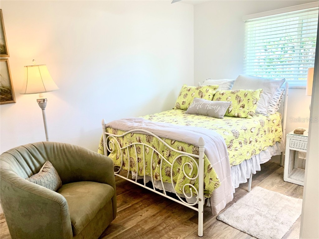 1714 Meadowood Street Sarasota FL 34231 A4624047 image64