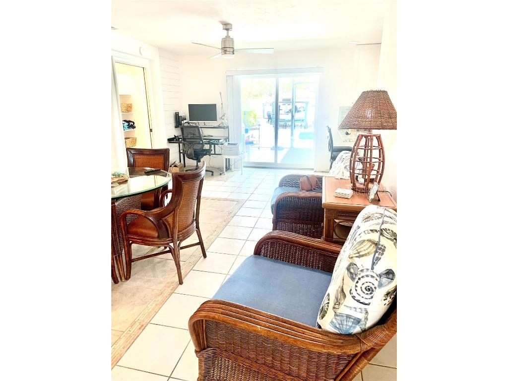 1714 Meadowood Street Sarasota FL 34231 A4624047 image71