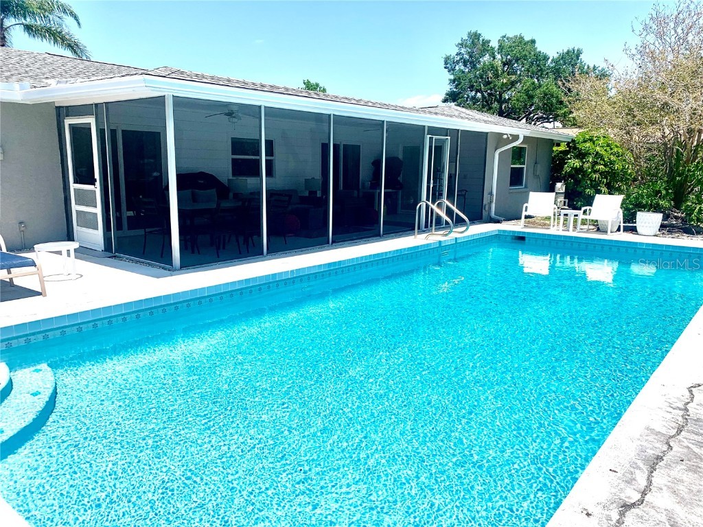 1714 Meadowood Street Sarasota FL 34231 A4624047 image74