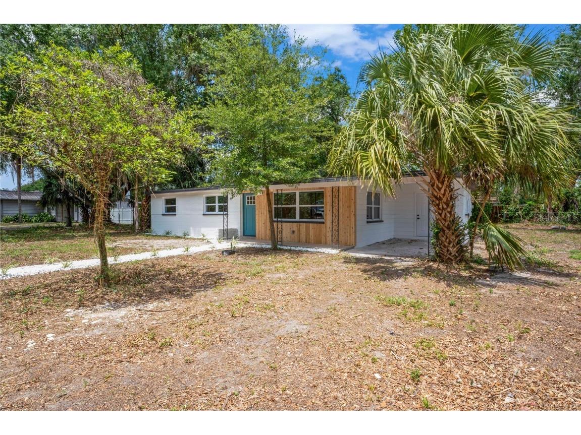 1714 N Club Court Tampa FL 33612 T3443844 image1