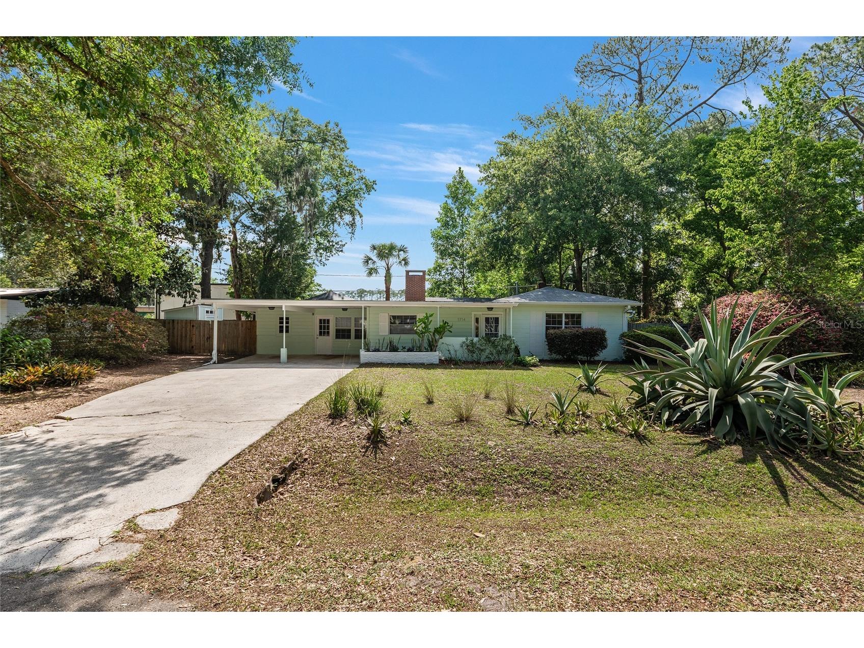 1714 NE 6th Terrace Gainesville FL 32609 GC540509 image2