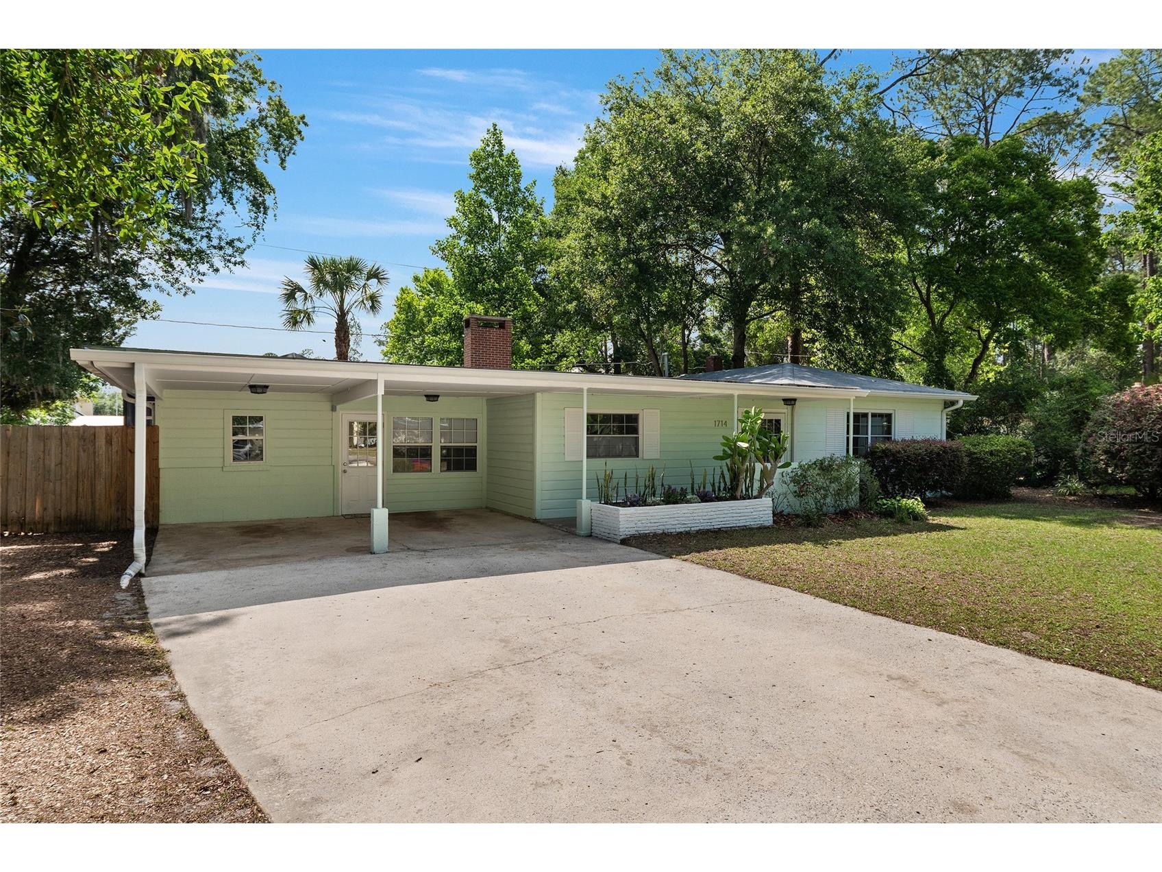 1714 NE 6th Terrace Gainesville FL 32609 GC540509 image3