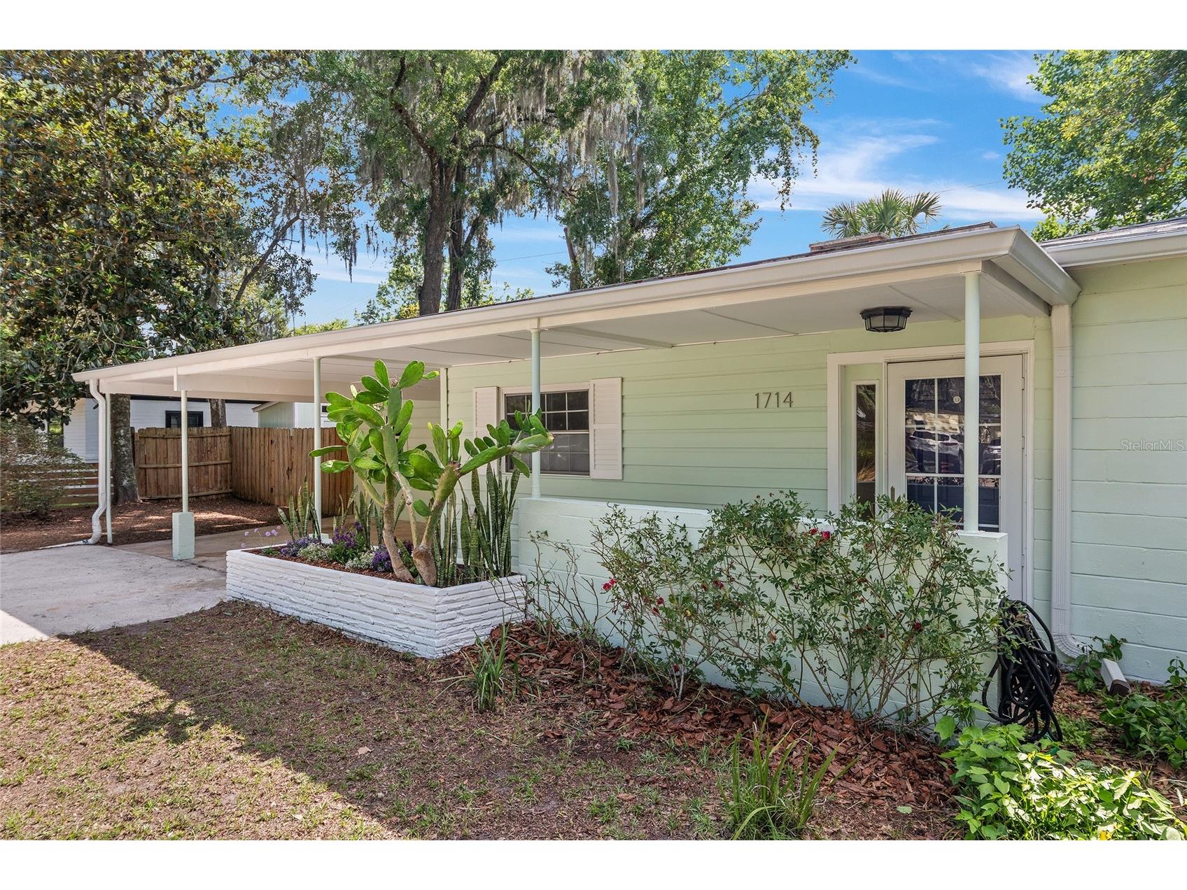 1714 NE 6th Terrace Gainesville FL 32609 GC540509 image4