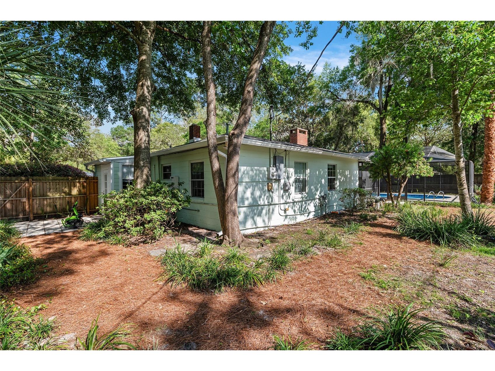 1714 NE 6th Terrace Gainesville FL 32609 GC540509 image43