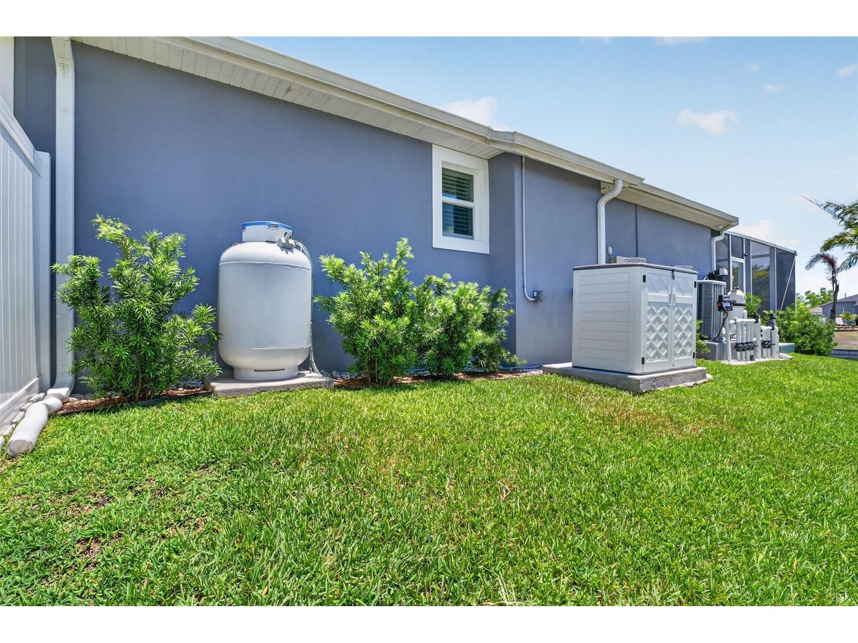 1714 NW 17th Terrace Cape Coral FL 33993 C7526453 image49