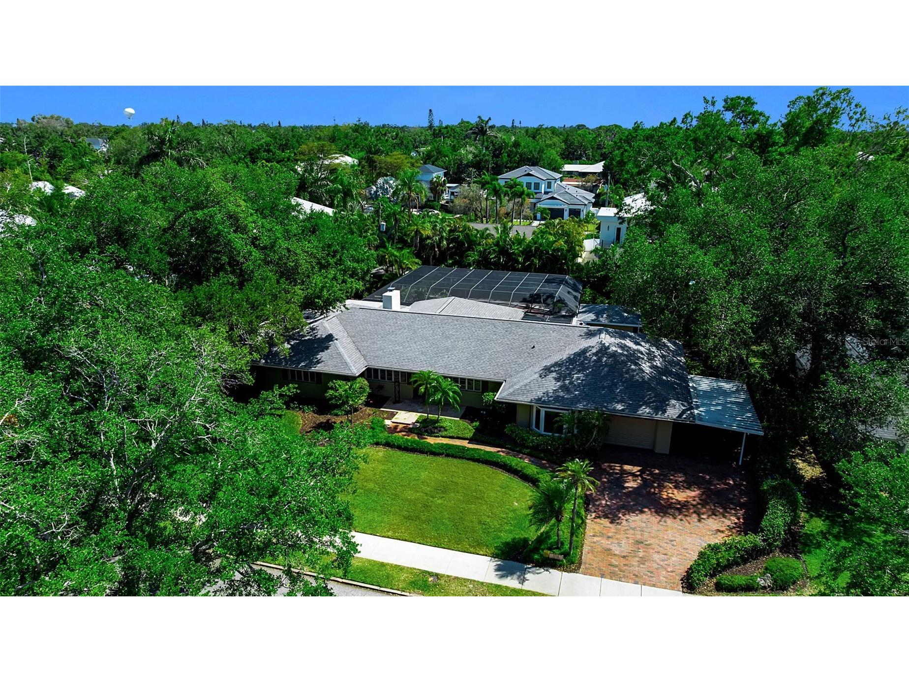 1714 South Drive Sarasota FL 34239 A4686448 image2