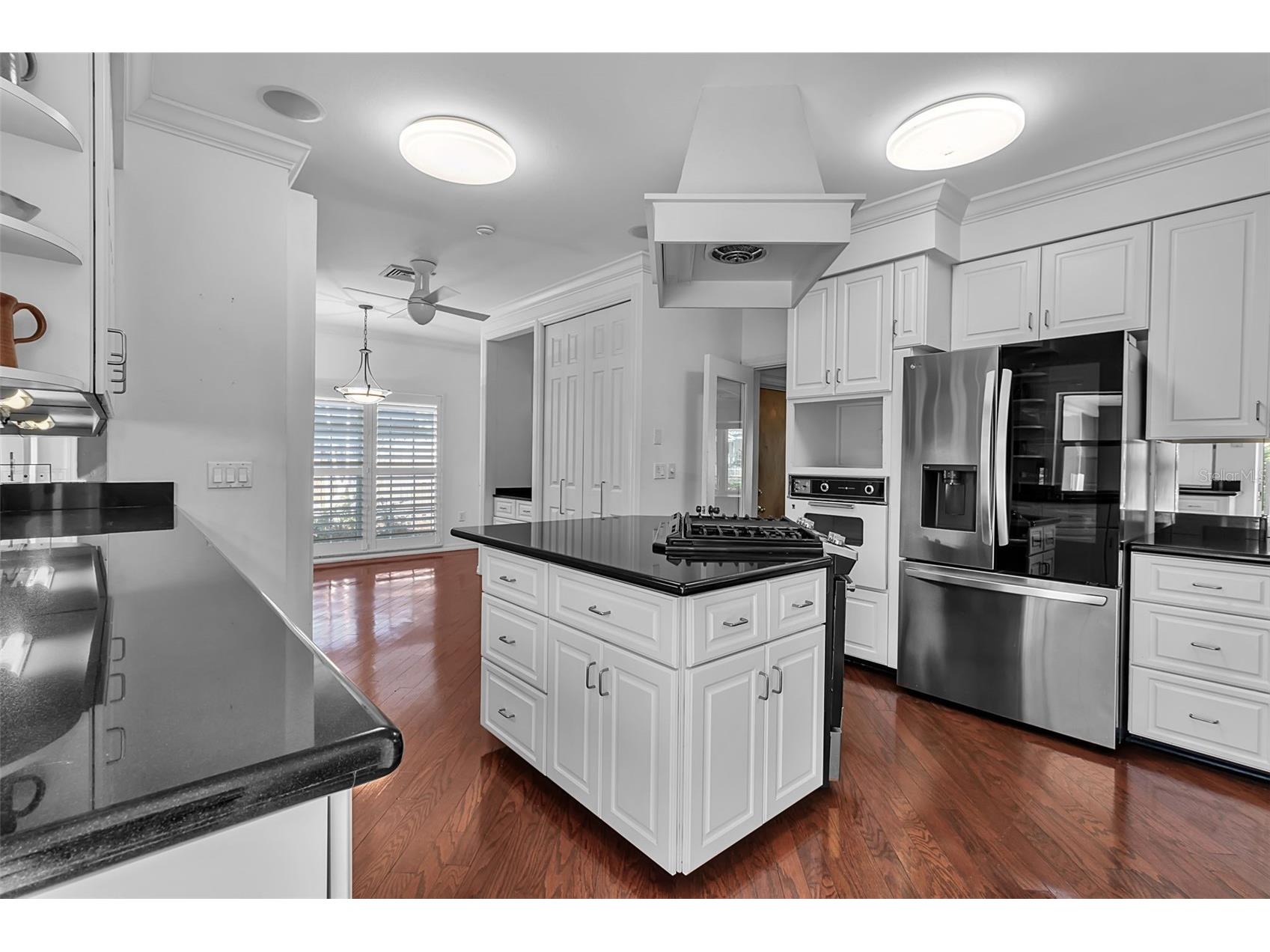 1714 South Drive Sarasota FL 34239 A4686448 image21