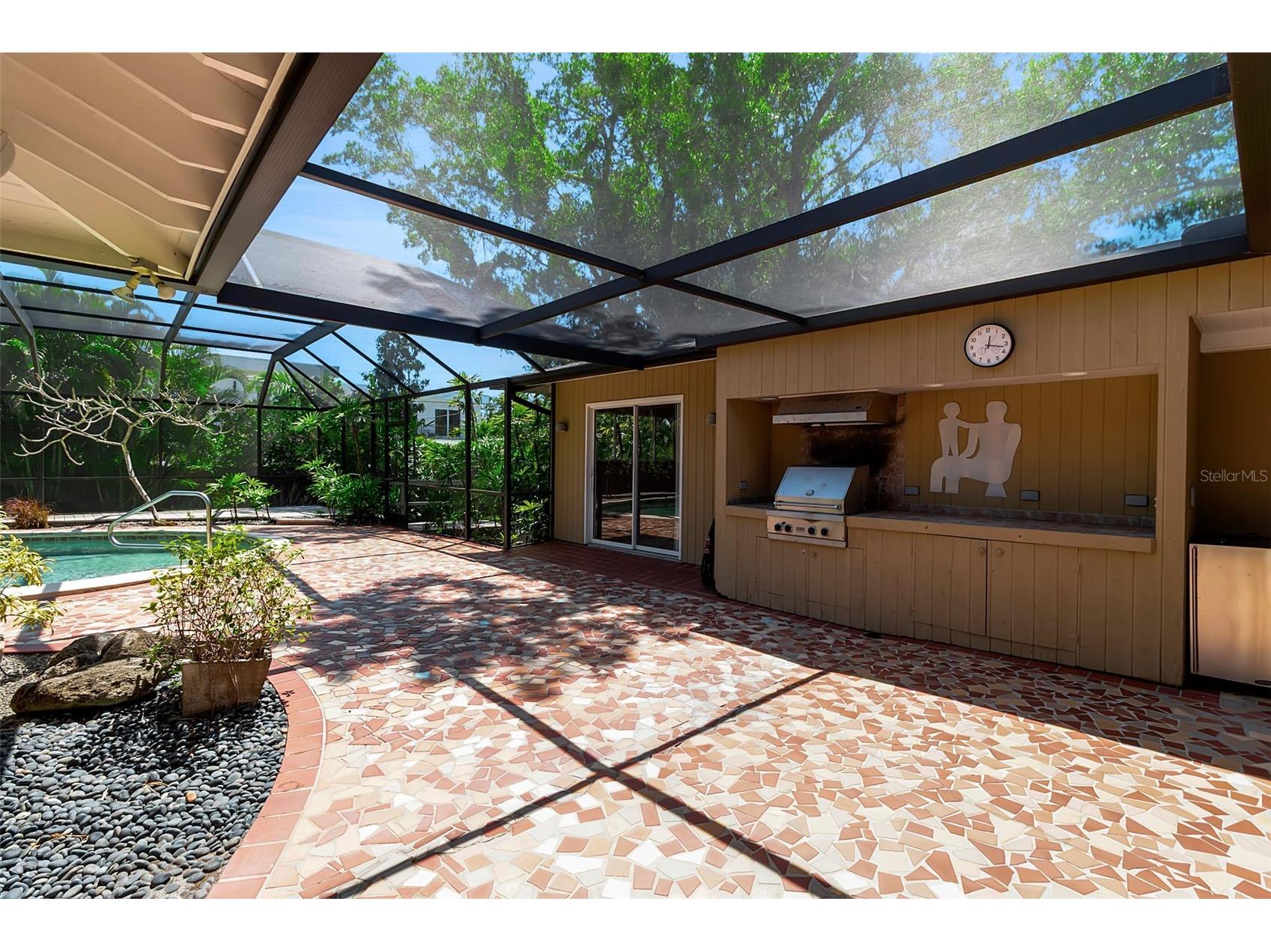 1714 South Drive Sarasota FL 34239 A4686448 image51