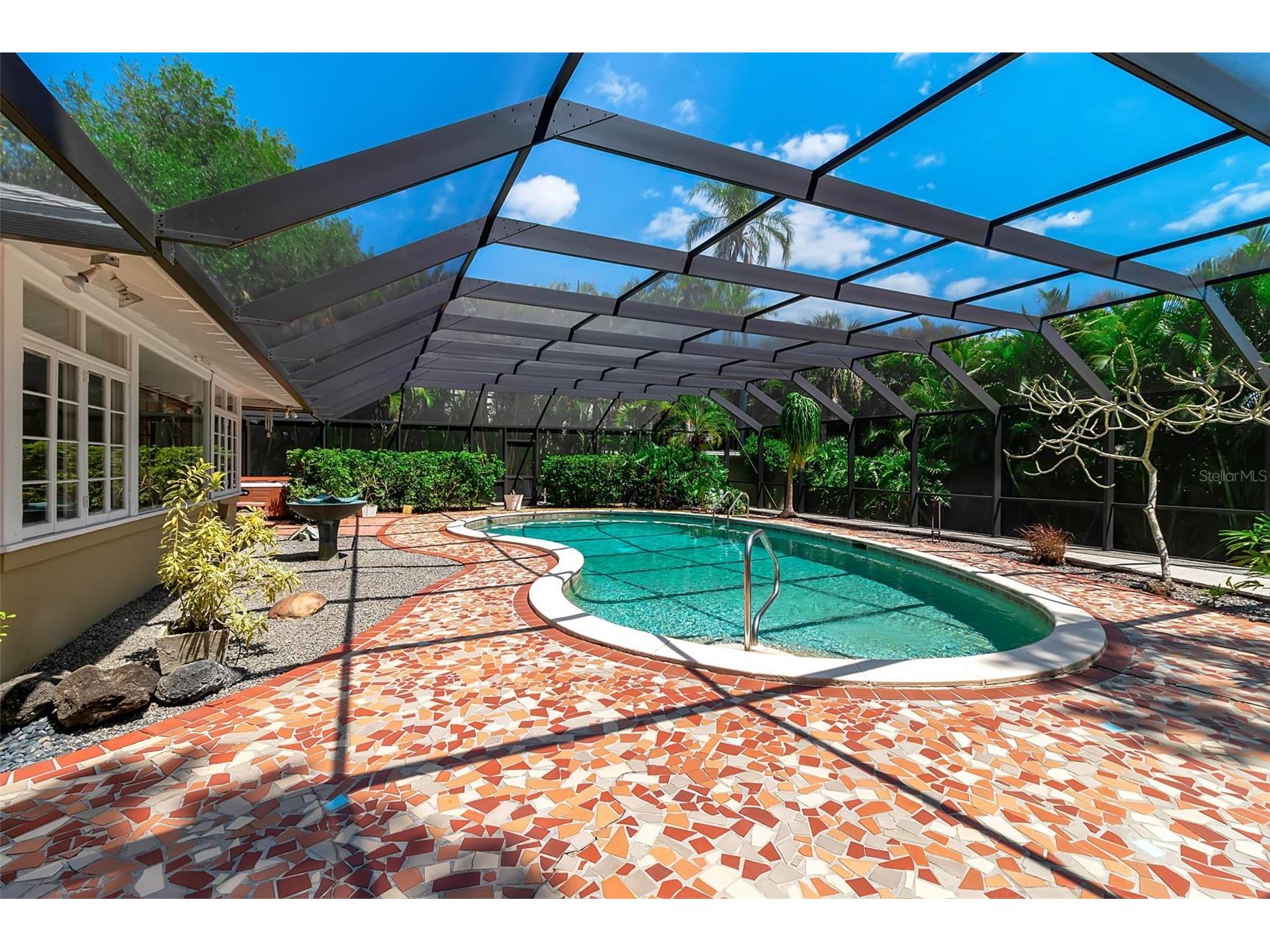 1714 South Drive Sarasota FL 34239 A4686448 image53